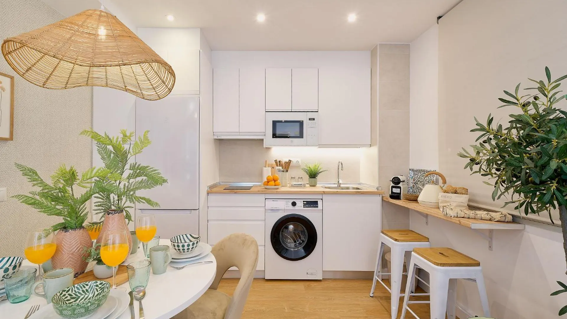 Malaga Mirage By Lovely Rentals Apartamento